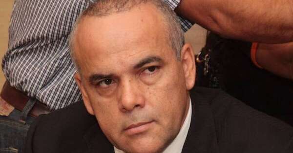 La Nación / Bachi: “Veo un Senado maduro que no cae en las propuestas de la oposición destructiva”