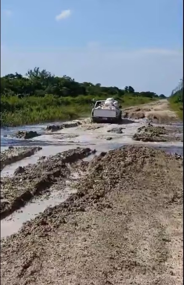 Crítica situación en Bahía Negra: 3.000 personas afectadas por inundaciones - ADN Digital