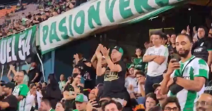 Versus / ¡Insólito! Hinchas de Atlético Nacional celebraron el último gol de la Academia