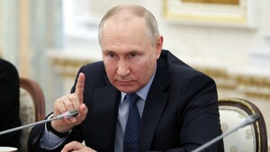 Putin advierte a los países occidentales del riesgo "real" de guerra nuclear