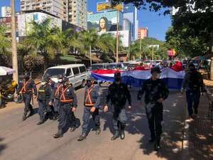 Inseguridad: Riera enviará 200 policías a Ciudad del Este tras emergencia - Policiales - ABC Color