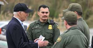 La Nación / Biden y Trump visitan la frontera