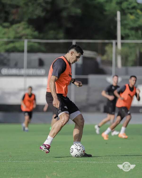 El Gumarelo, entre restas y retornos - Fútbol - ABC Color
