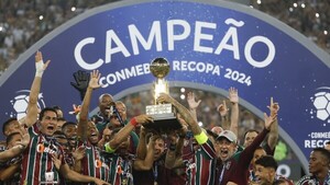 Fluminense se venga de Liga de Quito y alza el título de la Recopa