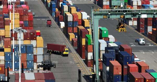 La Nación / China: actividad de las fábricas se contrae por quinto mes consecutivo