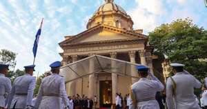 La Nación / En solemne acto conmemoran Día Nacional de los Héroes en Asunción