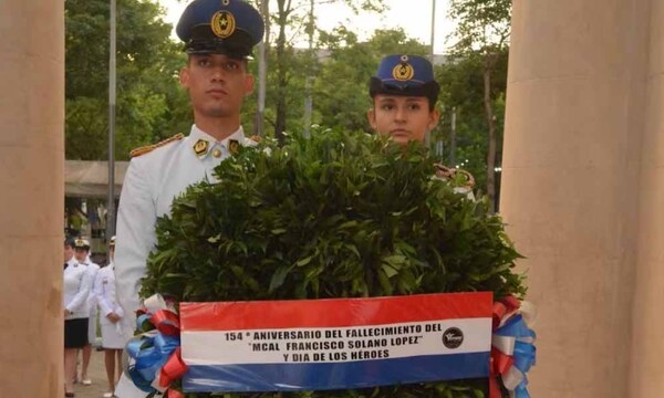 Rinden homenaje a los héroes de la patria en su día – Prensa 5