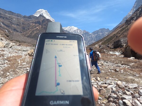 Nepal obligara a llevar chips de rastreo a los alpinistas