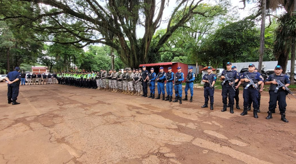 En busca de mayor seguridad, refuerzan Alto Paraná con 200 policías | Radio Regional 660 AM