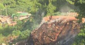 La Nación / Extinguen incendio de basural en inmediaciones del Cerro Lambaré