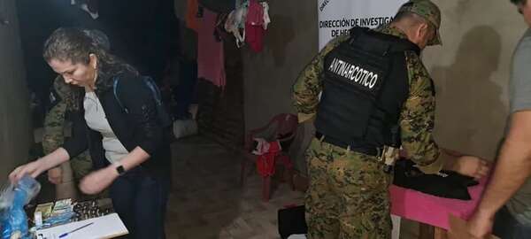 Campo 9: allanan centro de distribución de drogas a metros de colegio - Policiales - ABC Color