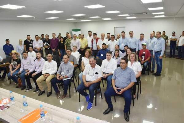 Reunión técnica delimitación territorial entre Itapúa, Alto Paraná y Caazapá