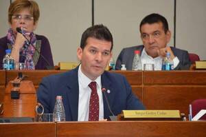 Senador Sergio Godoy: “Estamos por un hilo muy fino y en cualquier momento puede soltarse”