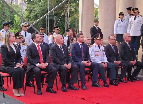 Presidente de la Corte participó de actos patrios