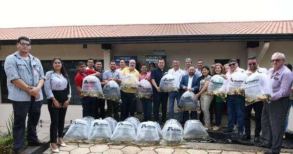 La Nación / Entregaron 10.000 peces a municipios de Caaguazú