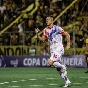 Cerro pese a tener un hombre más que Guaraní, sólo pudo empatar - La Tribuna
