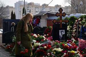 Más de un centenar de detenidos en toda Rusia durante los funerales de Navalni - Mundo - ABC Color