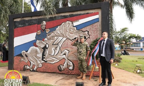 Municipalidad de Ciudad del Este realizó acto patriótico para honrar el Día de los Héroes – Diario TNPRESS