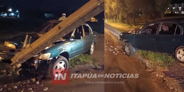 CONDUCTOR EBRIO SE INCRUSTÓ CONTRA COLUMNA DE LA ANDE EN ENCARNACIÓN - Itapúa Noticias