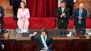Presidente argentino convocó a líderes políticos a un nuevo "contrato social" en base a diez políticas de Estado - .::Agencia IP::.
