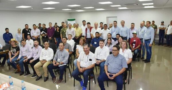 La Nación / Gobernadores de tres departamentos buscan definir delimitación de sus territorios