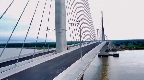 Peña encabezará mañana correcaminata de 5 kilómetros sobre el Puente Héroes del Chaco - .::Agencia IP::.