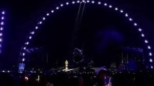 [VIDEO] ¡A oscuras! Explotaron dos generadores en concierto de La Bichota