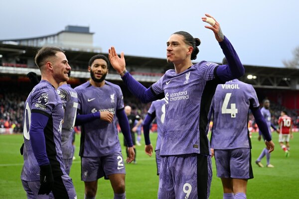 Versus / Darwin Núñez da la victoria al Liverpool en el descuento