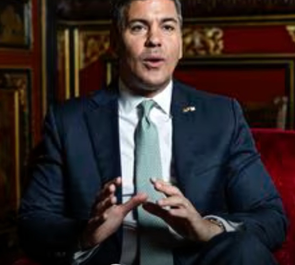 Santiago Peña afirma que Cartes no le financió su campaña electoral - Megacadena - Diario Digital