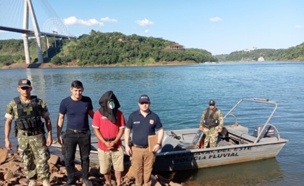Expulsan de Paraguay a argentino buscado en su país por abuso sexual