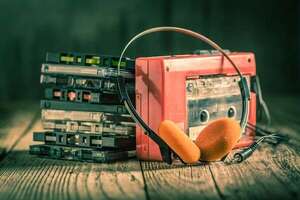 El walkman cumple 45 años en 2024 - Estilo de vida - ABC Color