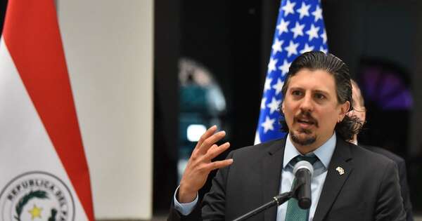 La Nación / Coordinador de Anticorrupción, Richard Nephew, realiza segunda visita a Paraguay