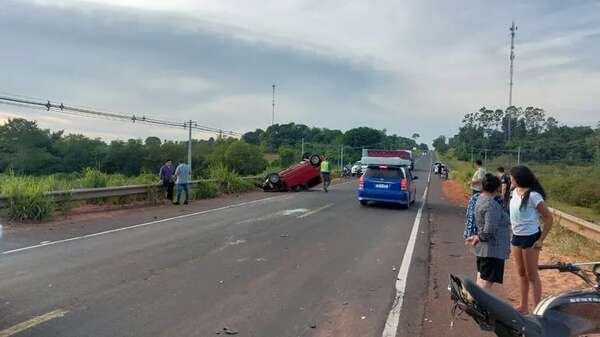 Dos motociclistas mueren en accidente de tránsito en Liberación - Nacionales - ABC Color
