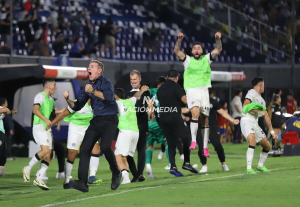 Versus / El mensaje de "Coto" Nogués en su primer partido y victoria como presidente de Olimpia