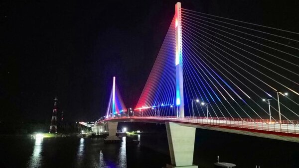 Peña inaugura puente Héroes del Chaco y aboga por mayor expansión al Chaco