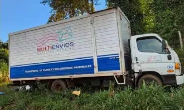 Asaltan a camión transportador y se llevan varias cajas de aparatos electrónicos en Caaguazú – Prensa 5