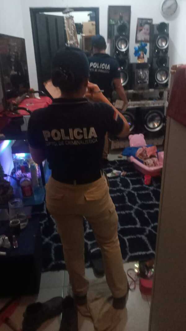 Feminicidio en Sajonia: joven fue asesinada a puñaladas por su pareja - Unicanal