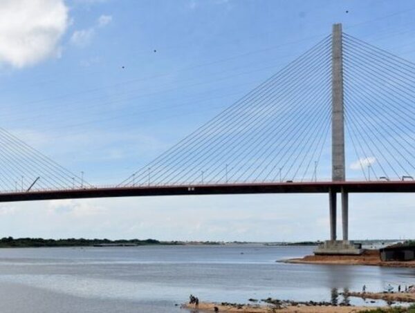 Ordenanzas limitan el uso del puente Héroes del Chaco, según ministra del MOPC · Radio Monumental 1080 AM