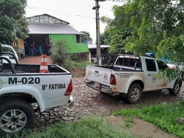 Le dolía la cabeza, fue a descansar y horas después la encontraron muerta