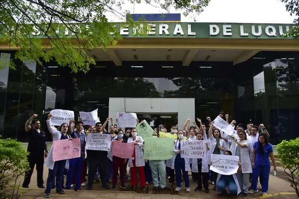 Salud deja sin efecto reducción salarial para pasantía en zonas rurales - Nacionales - ABC Color