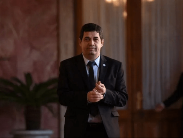 Juez desestima la investigación contra Hugo Velázquez por acusación de EE.UU. · Radio Monumental 1080 AM