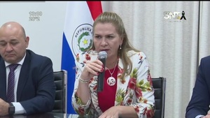 Protesta de médicos: Habla la ministra de Salud - SNT