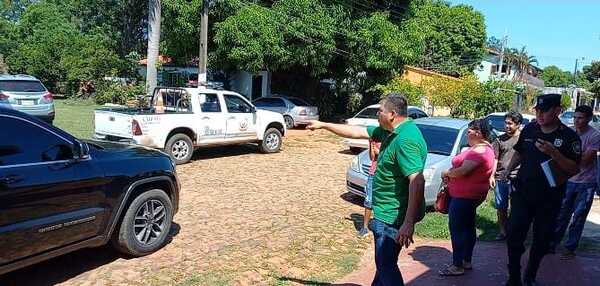 Escrachan al concejal Pedro Martínez - San Lorenzo Hoy