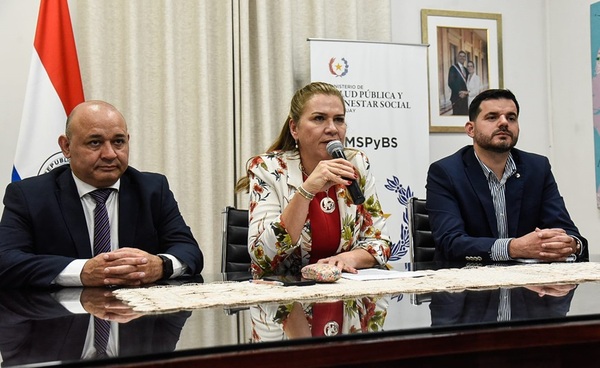 BARÁN ANUNCIA NIVELACIÓN A G. 10 MILLONES PARA ESPECIALISTAS DE LA PASANTÍA RURAL - Itapúa Noticias