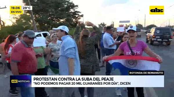 Rotonda de Remansito: protestan contra la suba del peaje - ABC Noticias - ABC Color