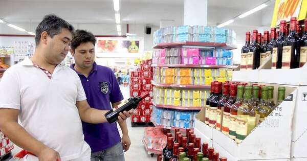 La Nación / Ajuste fiscal en Argentina fortalece comercio formal
