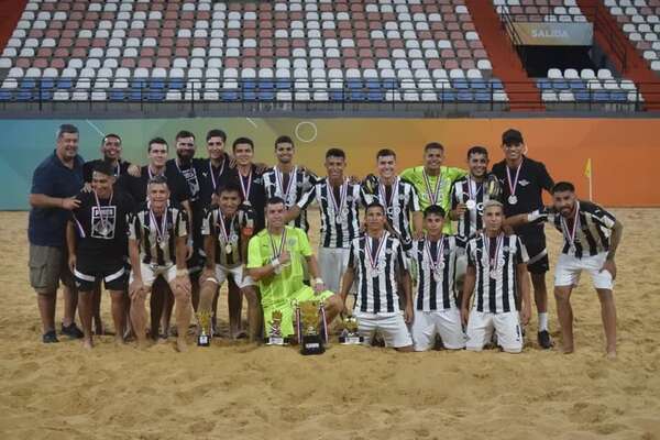 Libertad, dueño de la primera etapa de la Superliga de fútbol playa - Polideportivo - ABC Color