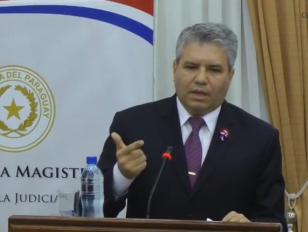 Juez desestima denuncia de soborno contra exvicepresidente y ex asesor de Yacyretá · Radio Monumental 1080 AM