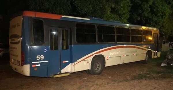Vendedor ambulante fue arrollado por una camioneta y un ómnibus - Policiales - ABC Color