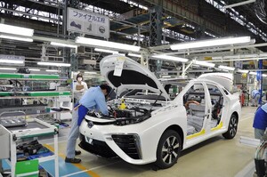 Toyota restablece la producci贸n en todas sus plantas japonesas - Revista PLUS